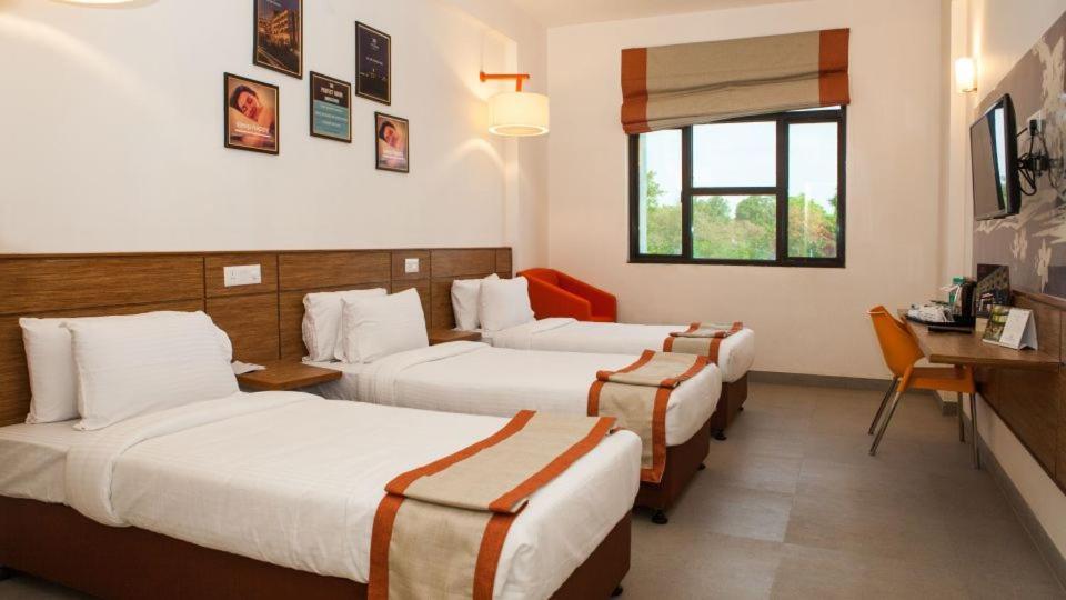Max Hotels Jabalpur Dış mekan fotoğraf