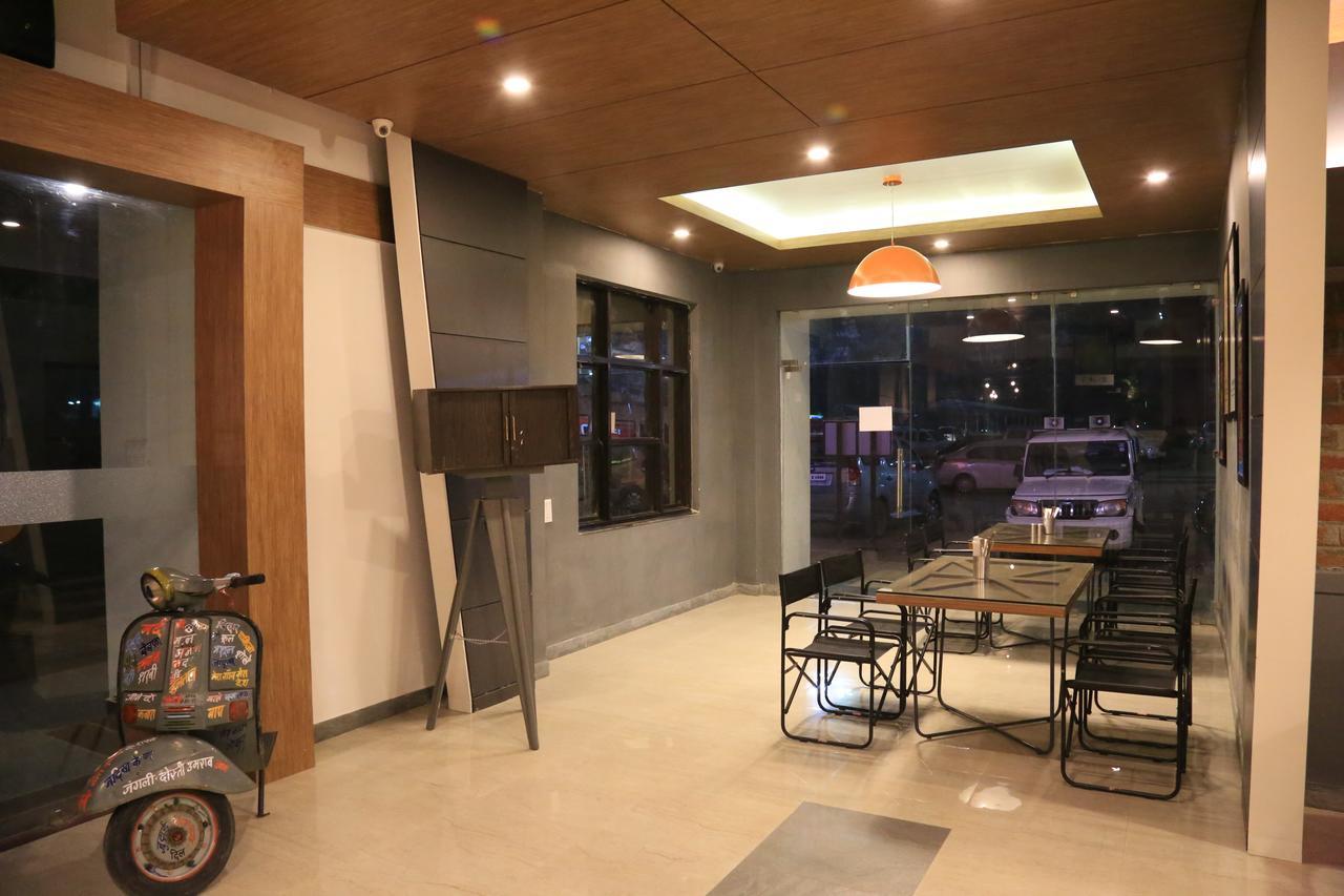 Max Hotels Jabalpur Dış mekan fotoğraf